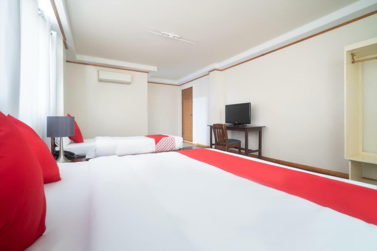 Oyo 162 The West Inn Davao City Dış mekan fotoğraf