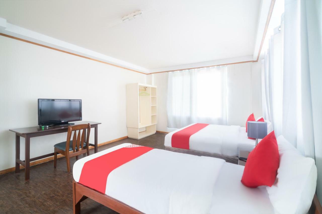 Oyo 162 The West Inn Davao City Dış mekan fotoğraf